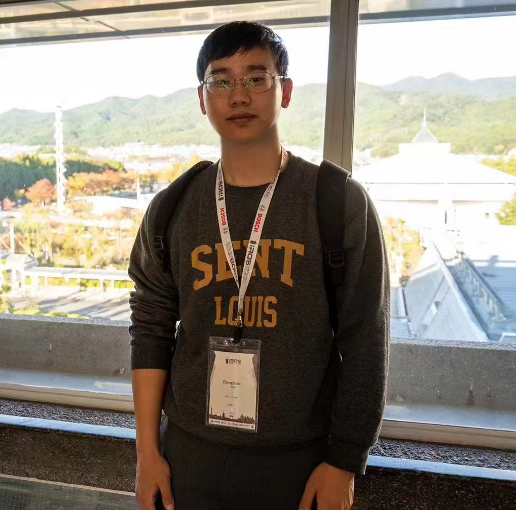 Zhongchao Zhou(周忠潮)